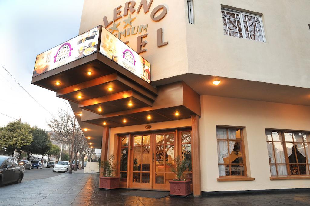 Hotel Salerno Villa Carlos Paz Extérieur photo